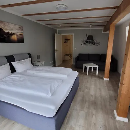 Konukevi Altstadtpension